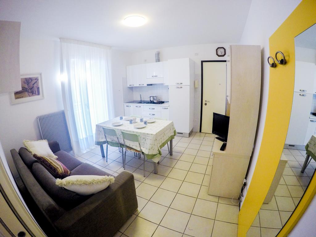 Residence Solemar - Agenzia Cocal Caorle Cameră foto